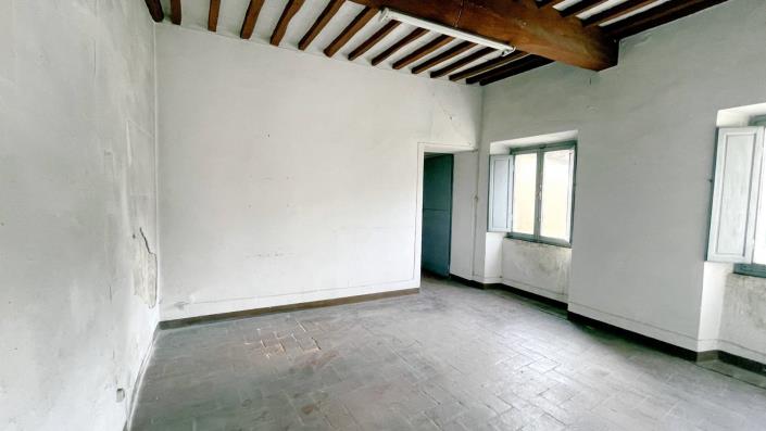 Image No.23-3 Bed Apartment for sale