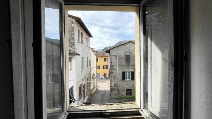 Image No.25-3 Bed Apartment for sale