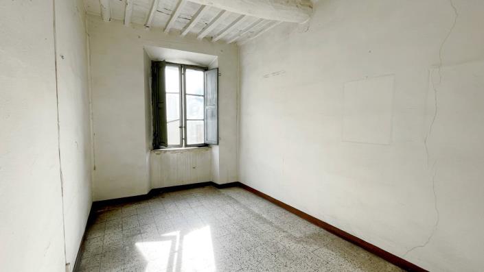 Image No.42-3 Bed Apartment for sale