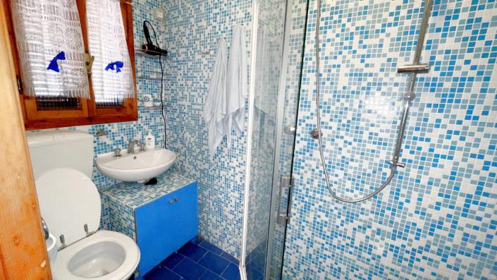 Image No.8-4 Bed Townhouse for sale