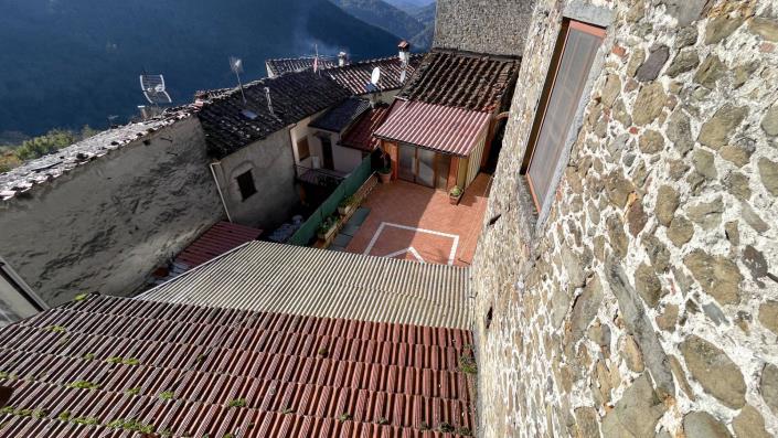 Image No.7-4 Bed Townhouse for sale