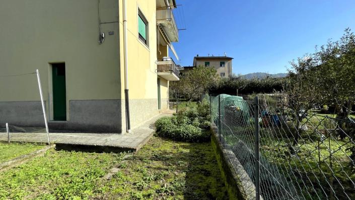 Image No.45-2 Bed Apartment for sale