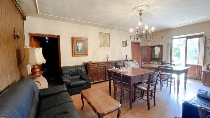 Image No.29-3 Bed Apartment for sale