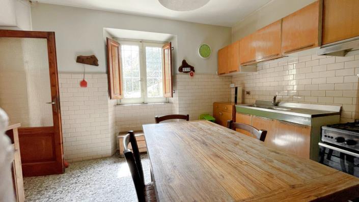 Image No.22-3 Bed Apartment for sale