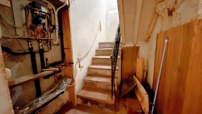 Image No.36-3 Bed Apartment for sale