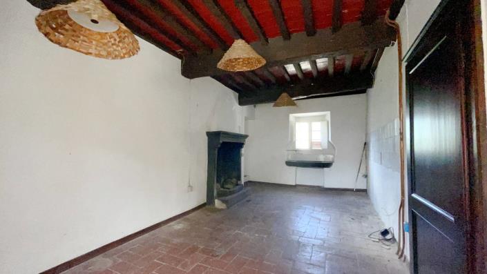 Image No.11-3 Bed Townhouse for sale