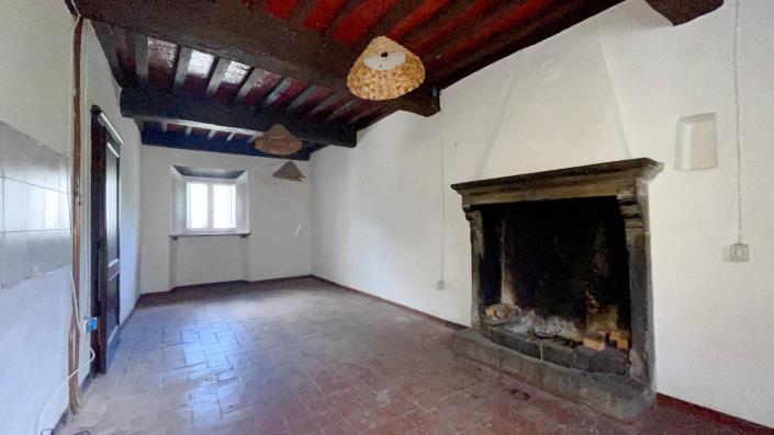 Image No.3-3 Bed Townhouse for sale