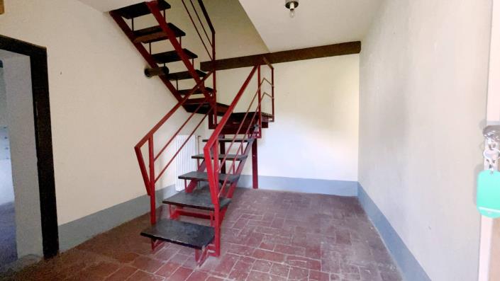 Image No.18-3 Bed Townhouse for sale