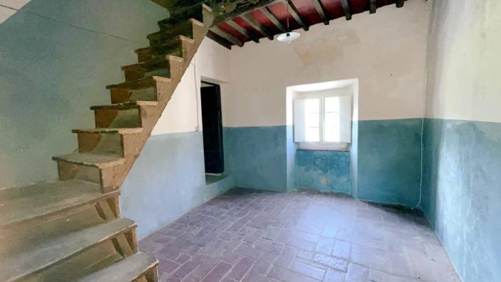 Image No.24-3 Bed Townhouse for sale