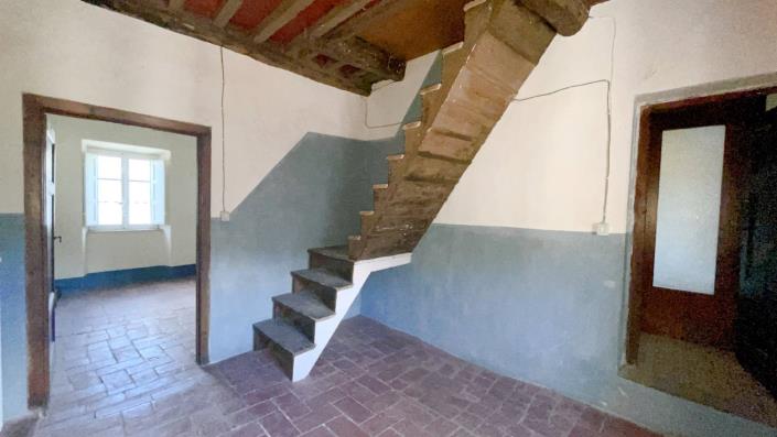 Image No.25-3 Bed Townhouse for sale