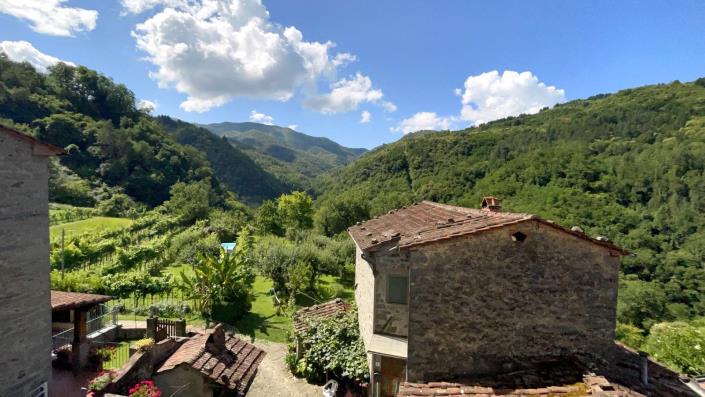 Image No.2-3 Bed Townhouse for sale