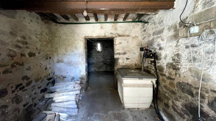 Image No.41-3 Bed Townhouse for sale