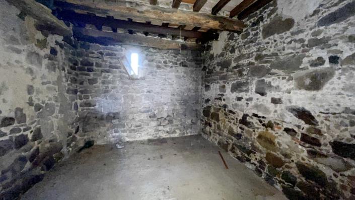 Image No.42-3 Bed Townhouse for sale