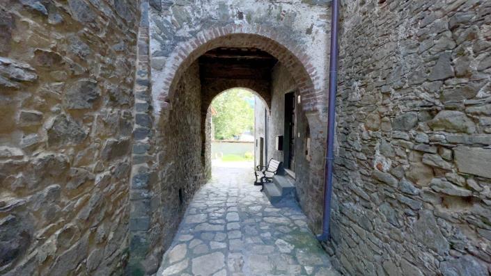 Image No.45-3 Bed Townhouse for sale