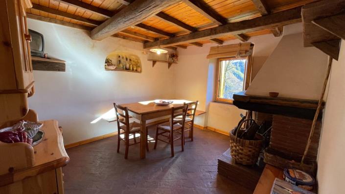 Image No.3-3 Bed Townhouse for sale