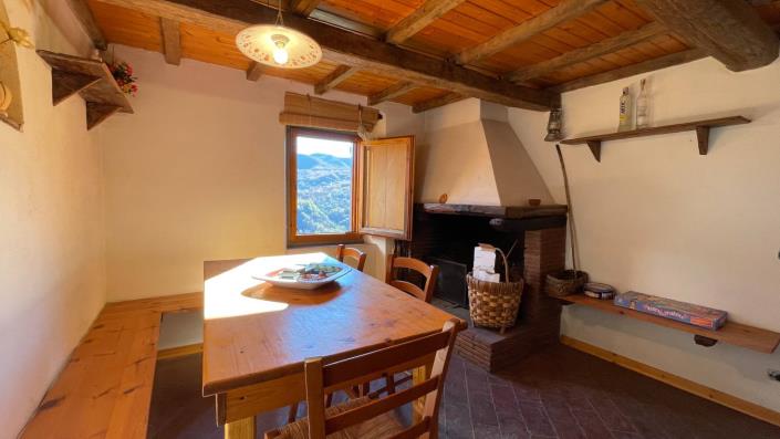 Image No.7-3 Bed Townhouse for sale