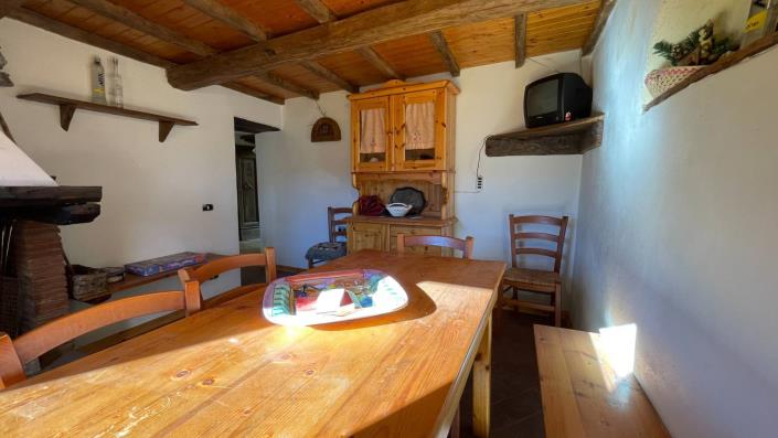 Image No.9-3 Bed Townhouse for sale