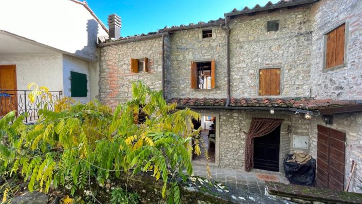 Image No.45-3 Bed Townhouse for sale