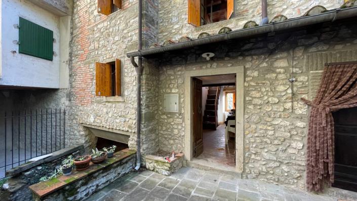 Image No.47-3 Bed Townhouse for sale