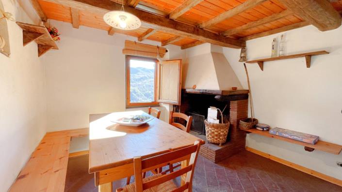 Image No.54-3 Bed Townhouse for sale