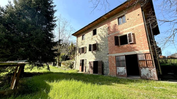 Image No.1-4 Bed House/Villa for sale