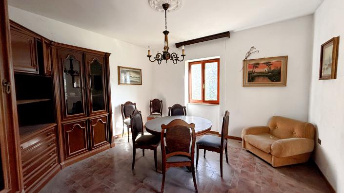Image No.15-4 Bed House/Villa for sale