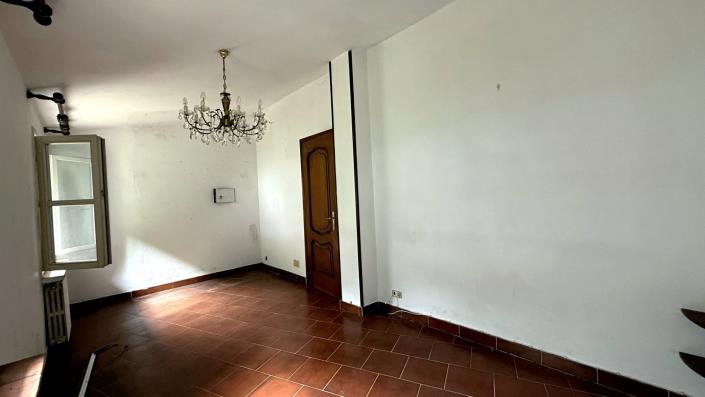 Image No.26-2 Bed Country House for sale