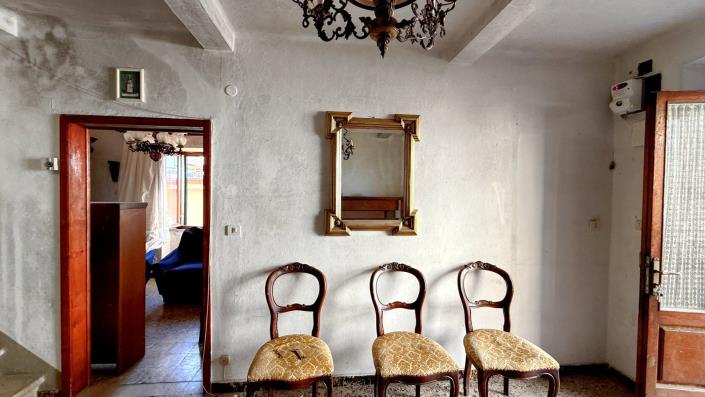 Image No.6-2 Bed Semi-Detached for sale