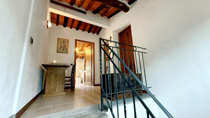 Image No.14-2 Bed Townhouse for sale