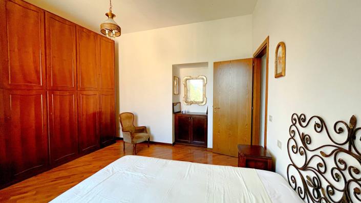 Image No.19-2 Bed Apartment for sale