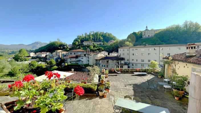 Image No.28-2 Bed Apartment for sale