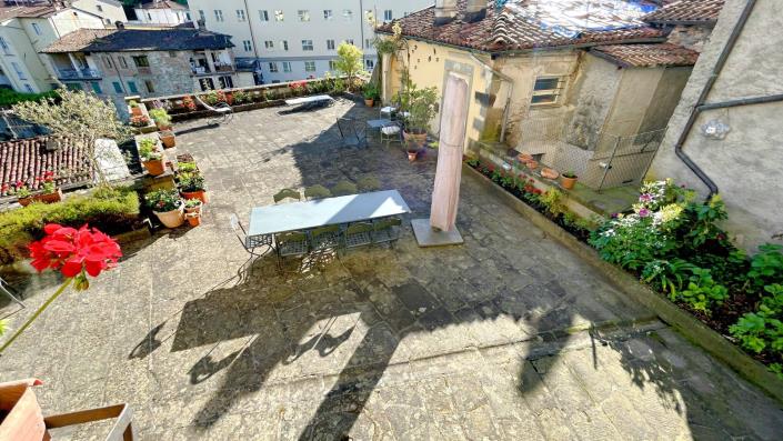 Image No.29-2 Bed Apartment for sale