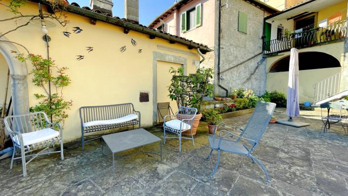 Image No.32-2 Bed Apartment for sale