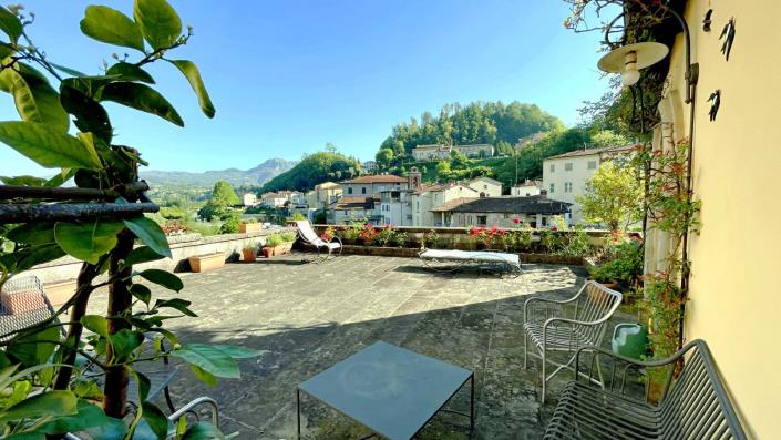 Image No.36-2 Bed Apartment for sale