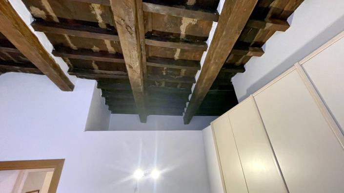 Image No.50-2 Bed Apartment for sale