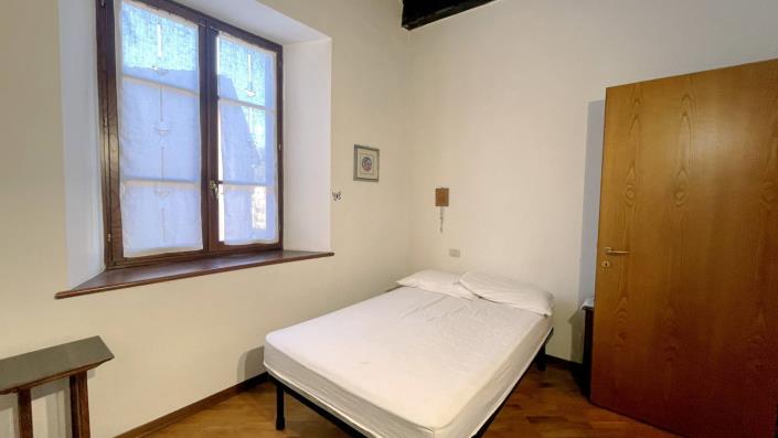 Image No.53-2 Bed Apartment for sale