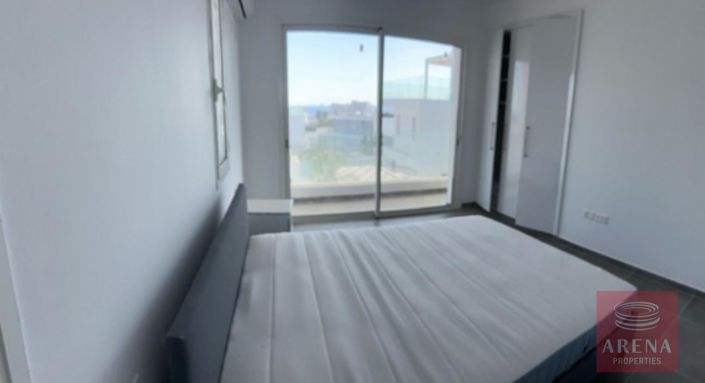 Image No.10-4 Bed Villa for sale