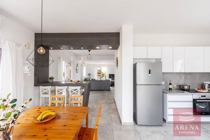 Image No.12-3 Bed Villa for sale