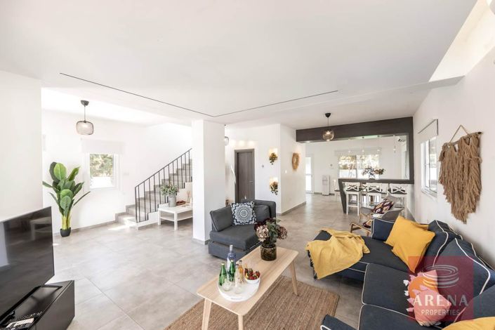 Image No.10-4 Bed Villa for sale