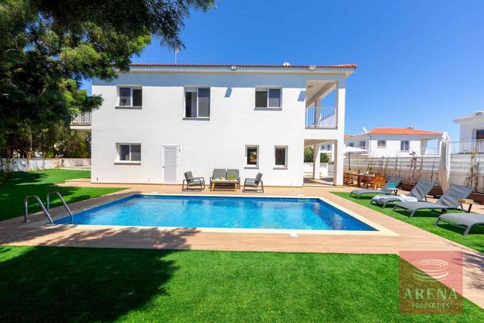 Image No.3-4 Bed Villa for sale