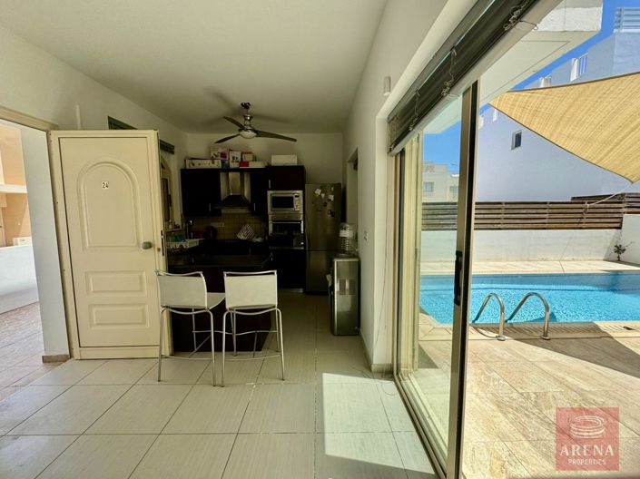 Image No.14-3 Bed Villa for sale