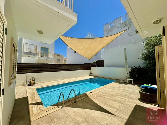 Image No.3-3 Bed Villa for sale