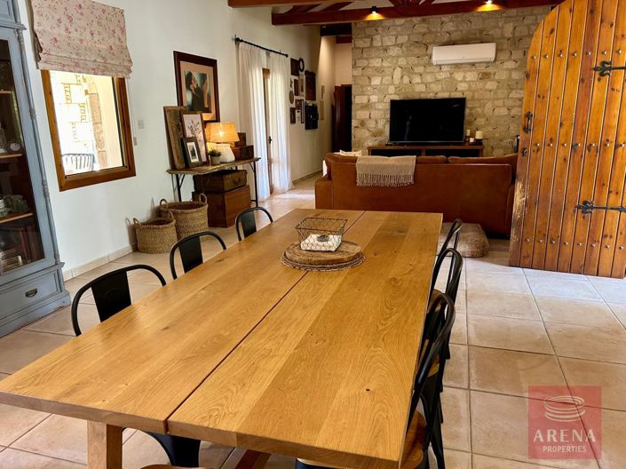 Image No.15-4 Bed Bungalow for sale