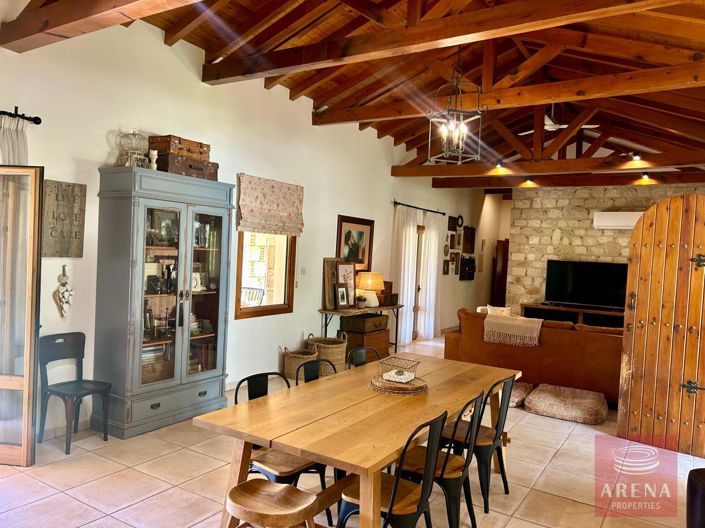 Image No.16-4 Bed Bungalow for sale