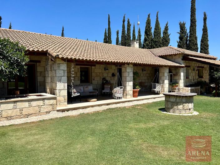 Image No.3-4 Bed Bungalow for sale