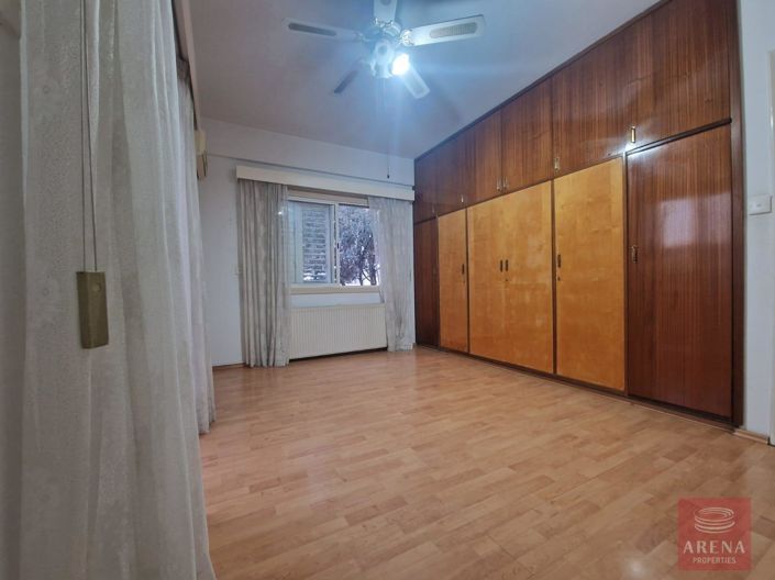 Image No.21-3 Bed Villa for sale