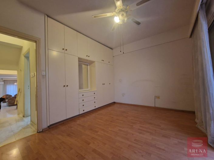 Image No.26-3 Bed Villa for sale