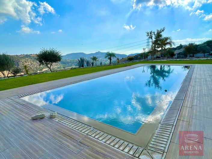 Image No.15-4 Bed Bungalow for sale