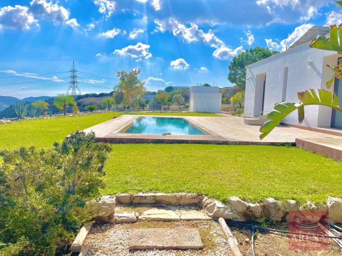 Image No.24-4 Bed Bungalow for sale