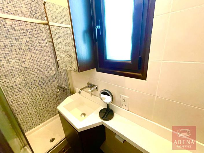 Image No.40-4 Bed Bungalow for sale